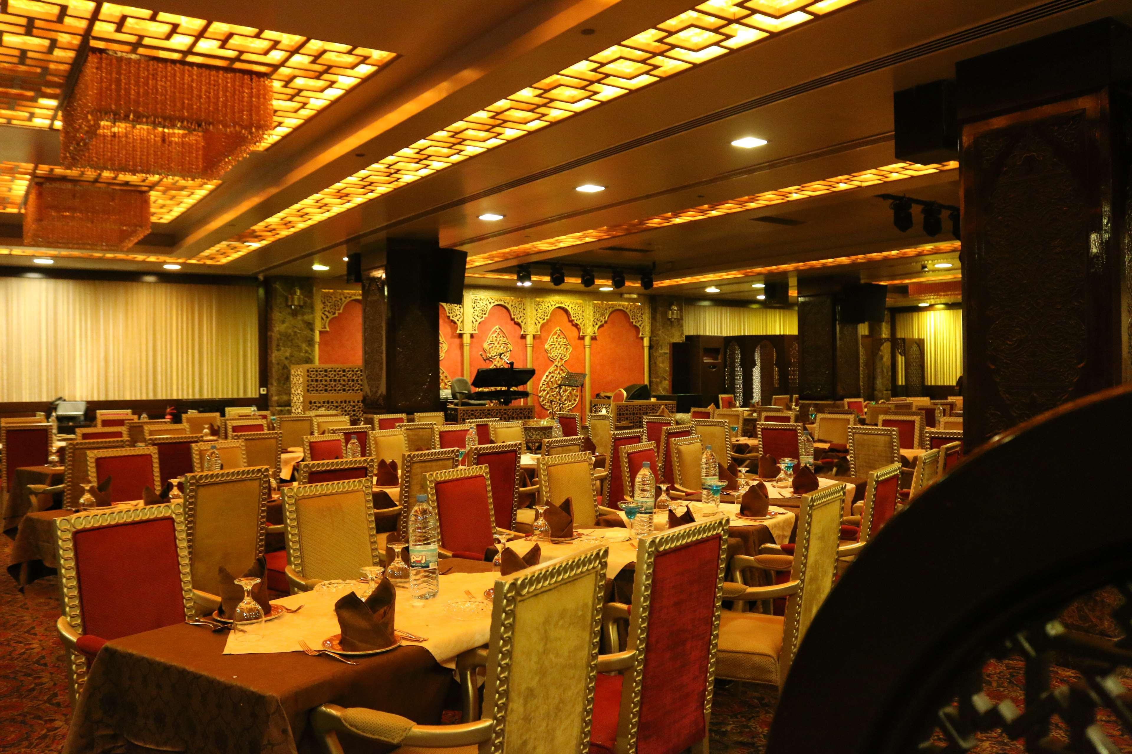 Elite Crystal Hotel Manama Exterior photo