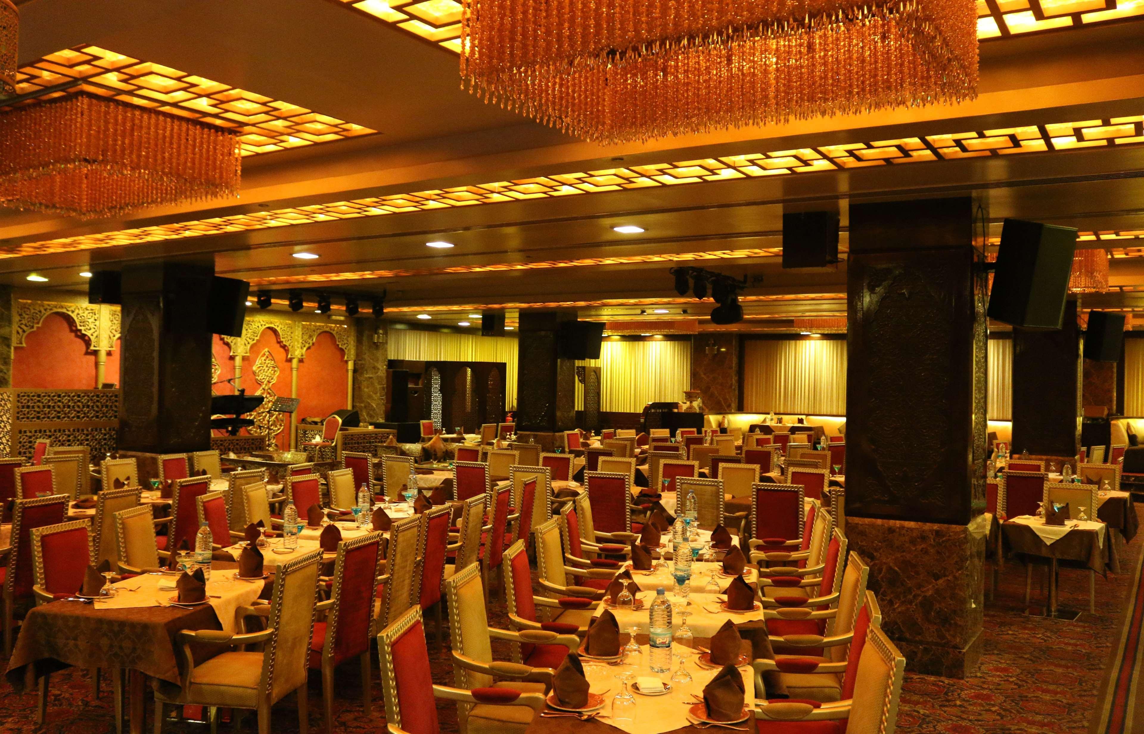 Elite Crystal Hotel Manama Exterior photo