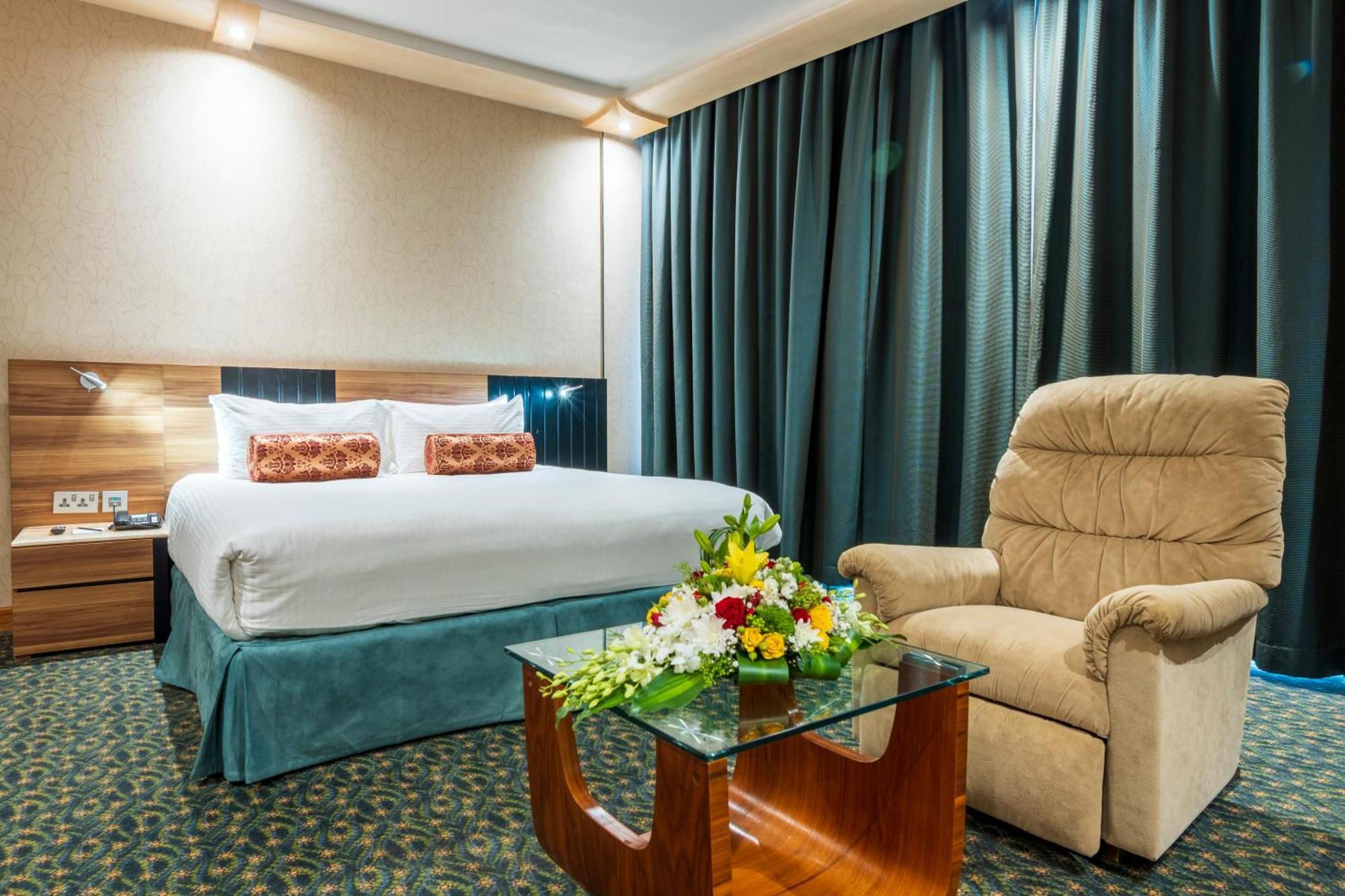 Elite Crystal Hotel Manama Exterior photo