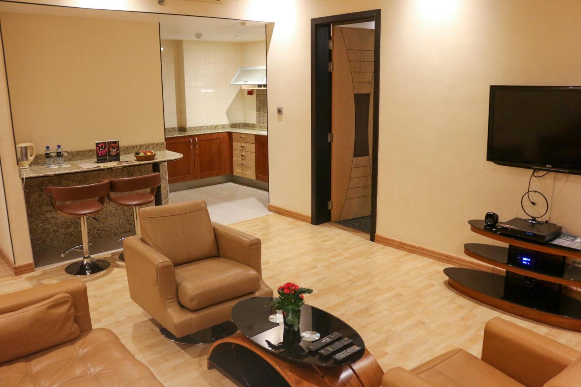 Elite Crystal Hotel Manama Room photo