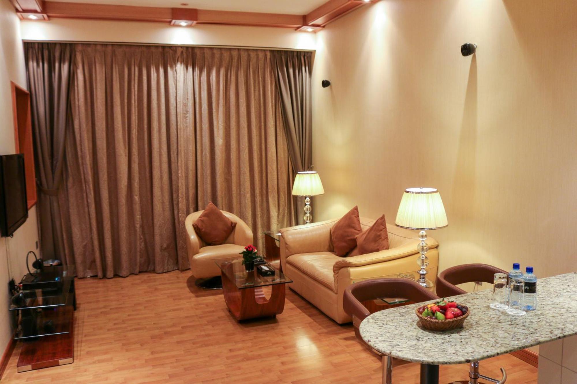 Elite Crystal Hotel Manama Room photo